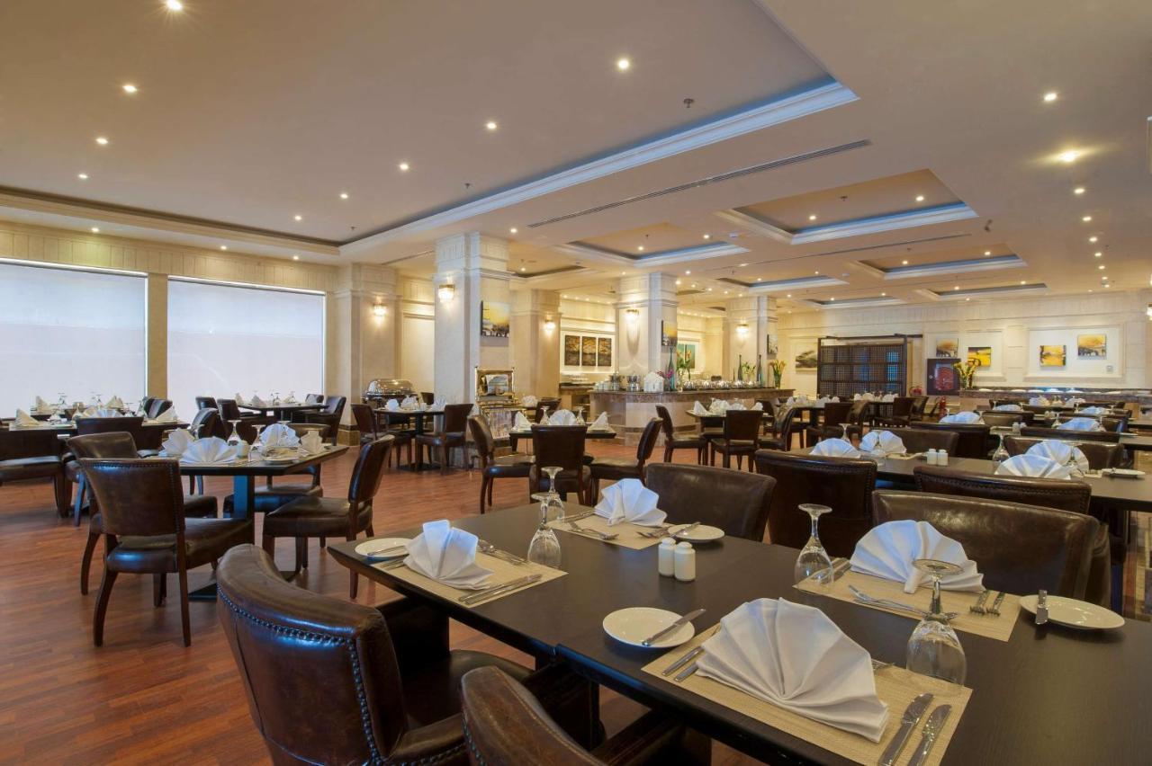 Radisson Blu Hotel, Dhahran Al Khobar Ngoại thất bức ảnh
