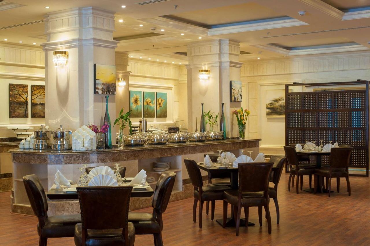 Radisson Blu Hotel, Dhahran Al Khobar Ngoại thất bức ảnh
