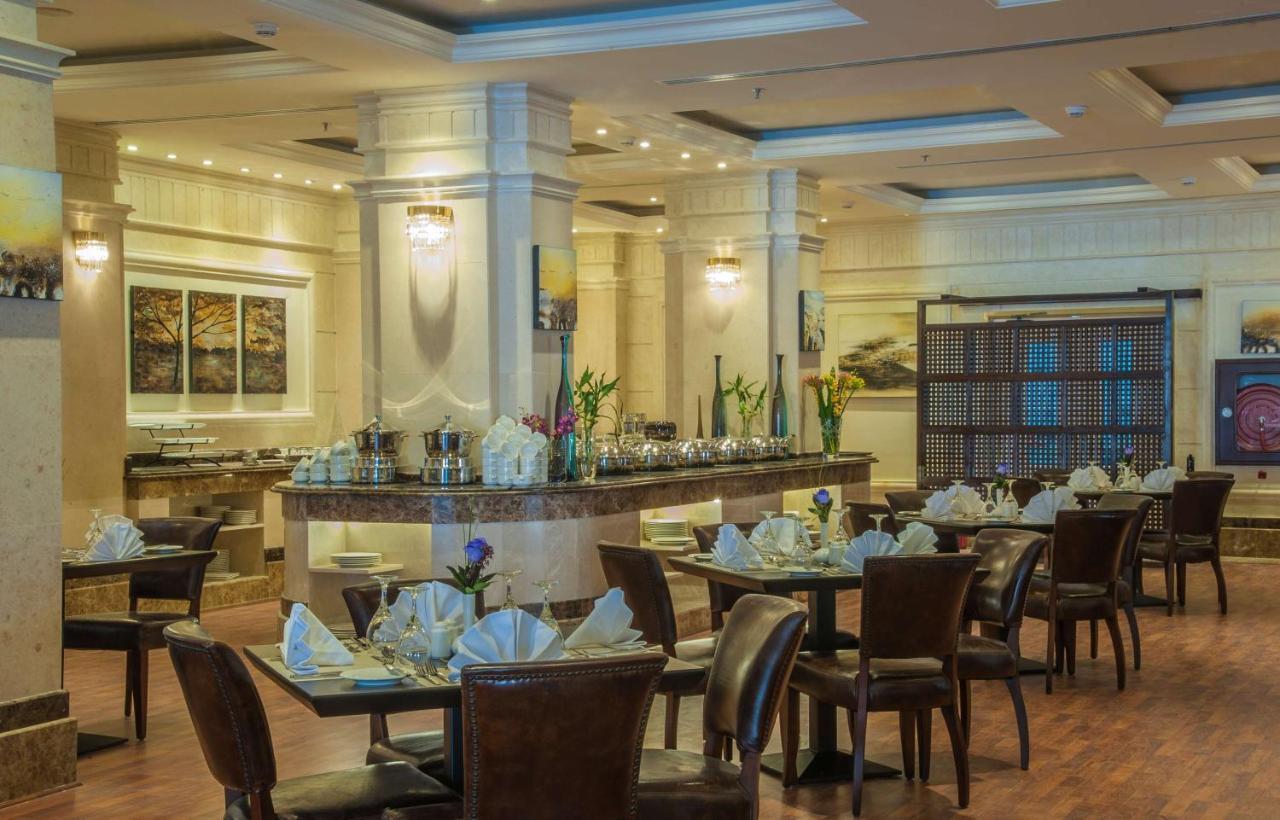 Radisson Blu Hotel, Dhahran Al Khobar Ngoại thất bức ảnh