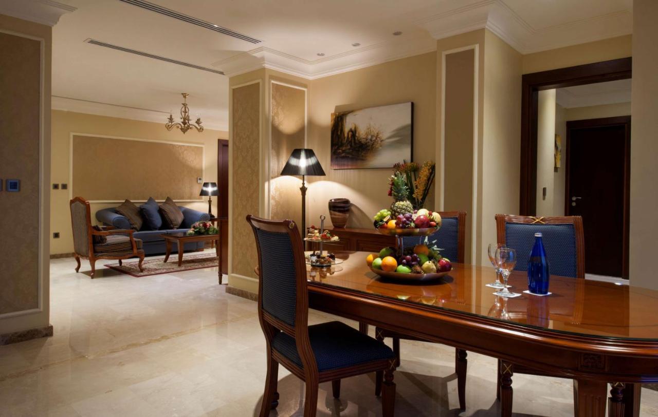 Radisson Blu Hotel, Dhahran Al Khobar Ngoại thất bức ảnh