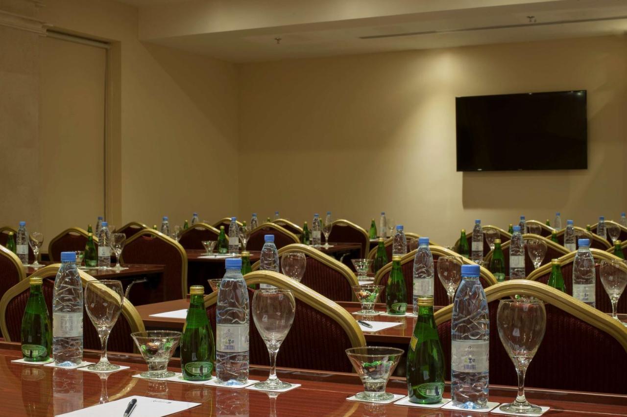 Radisson Blu Hotel, Dhahran Al Khobar Ngoại thất bức ảnh