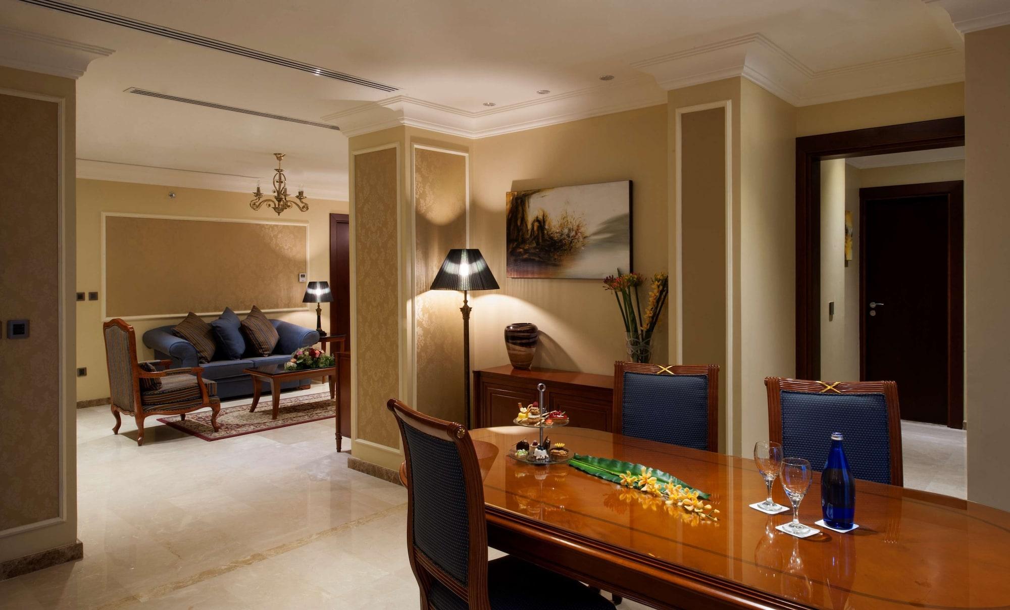 Radisson Blu Hotel, Dhahran Al Khobar Ngoại thất bức ảnh