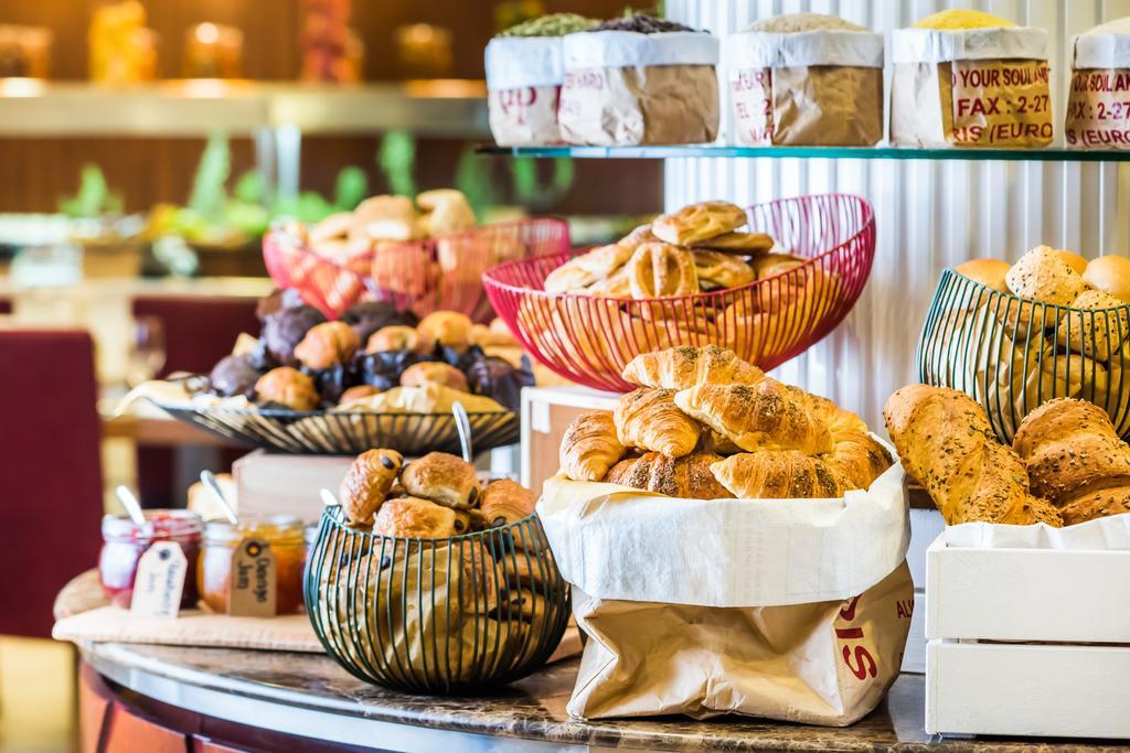 Radisson Blu Hotel, Dhahran Al Khobar Ngoại thất bức ảnh